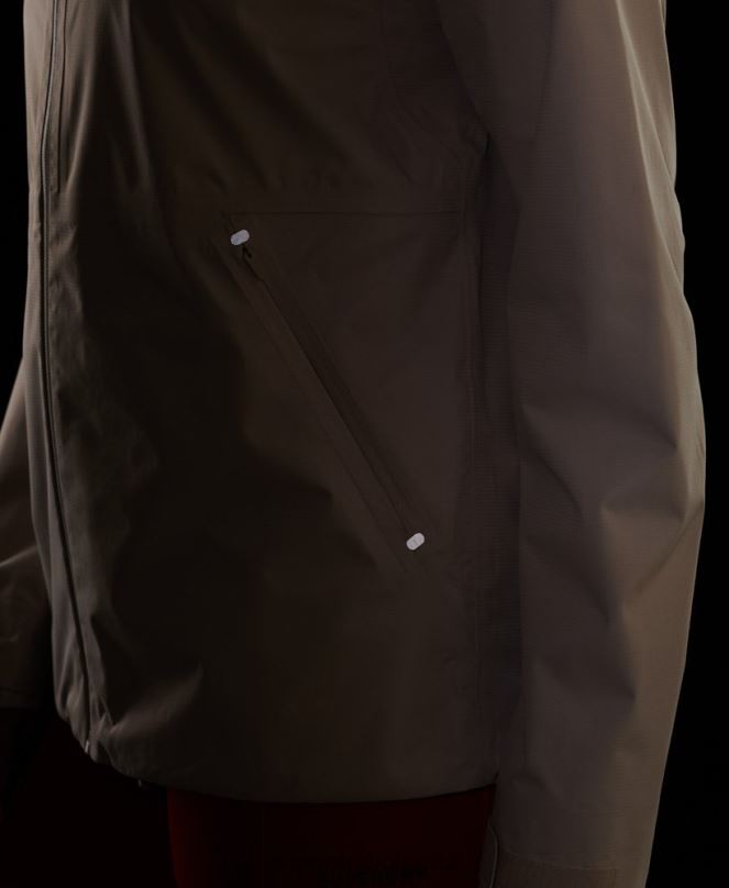Superdry облекло N00H5616 бежово Жени водоустойчиво яке