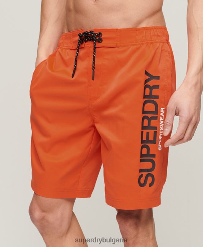 Superdry облекло N00H13 оранжево мъже спортно облекло рециклирани шорти
