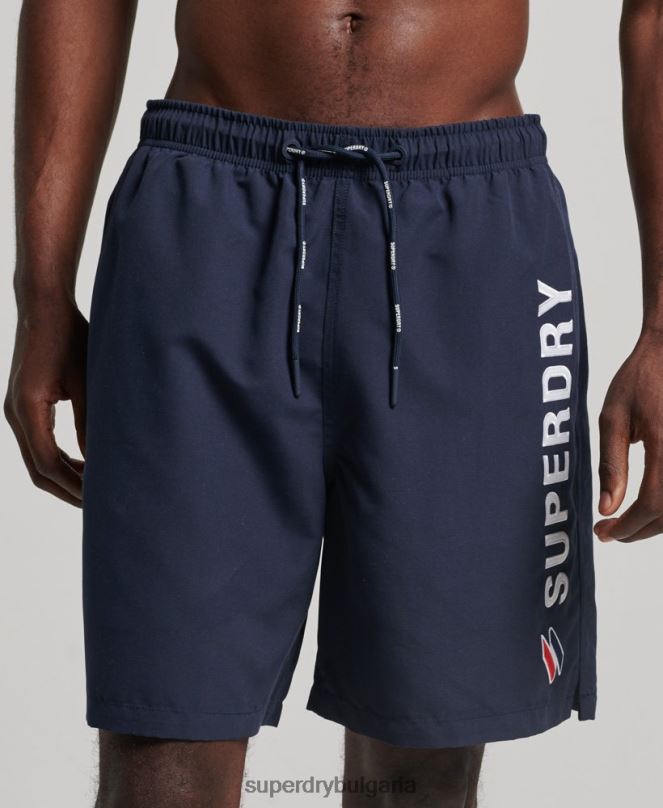 Superdry облекло N00H409 военноморски флот мъже 19-инчови рециклирани бански шорти с апликация