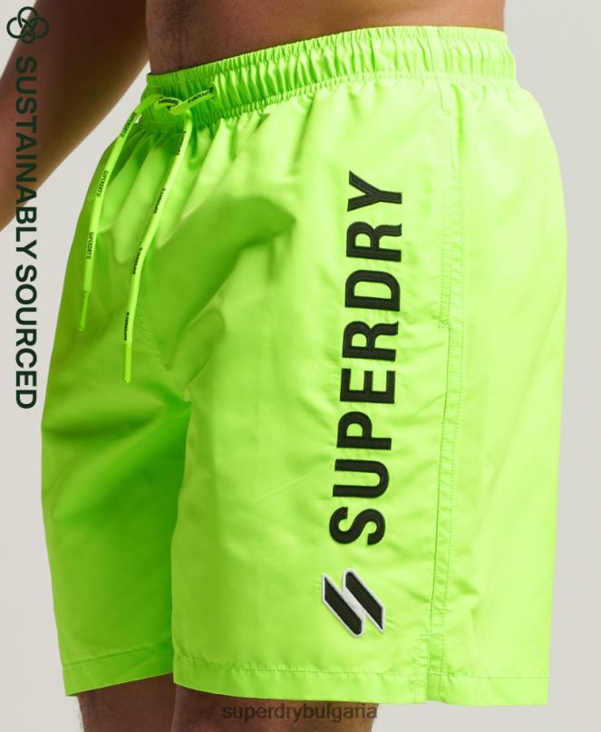 Superdry облекло N00H416 зелено мъже 19-инчови рециклирани бански шорти с апликация