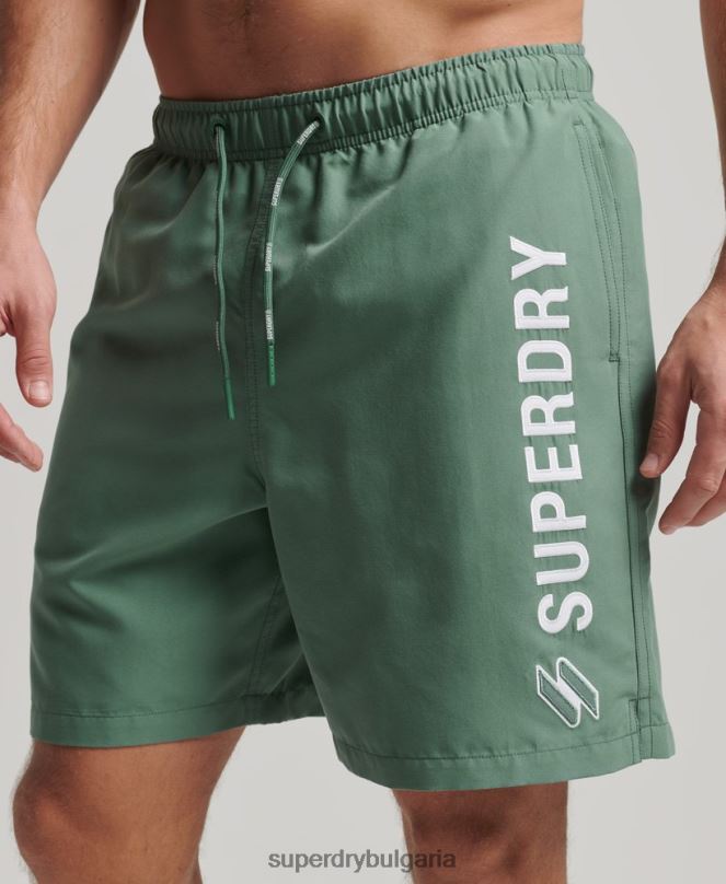 Superdry облекло N00H56 зелено мъже 19-инчови рециклирани бански шорти с апликация