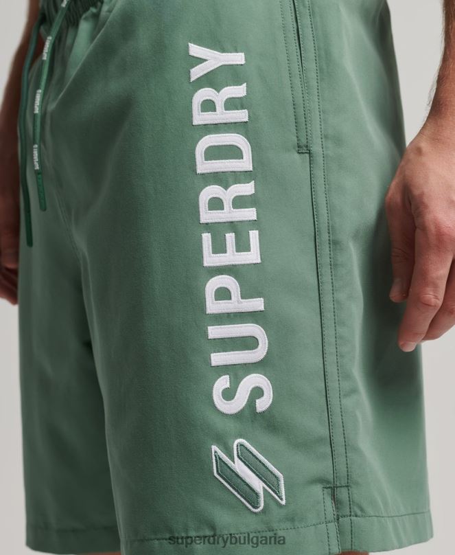 Superdry облекло N00H56 зелено мъже 19-инчови рециклирани бански шорти с апликация