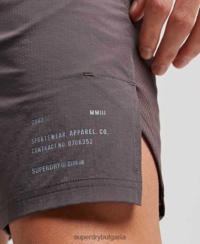 Superdry облекло N00H1409 сиво мъже влак хибридни шорти