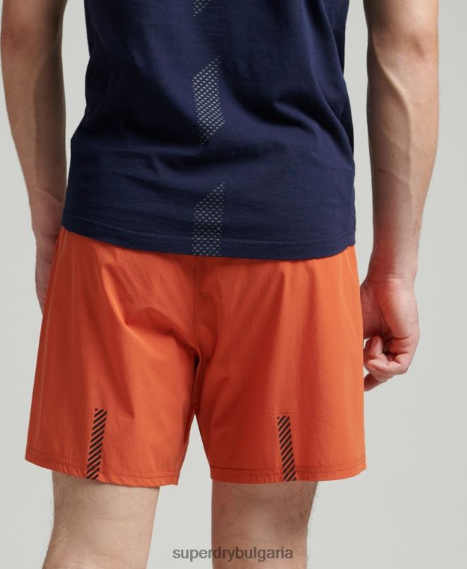 Superdry облекло N00H5359 оранжево мъже бягайте първокласни шорти