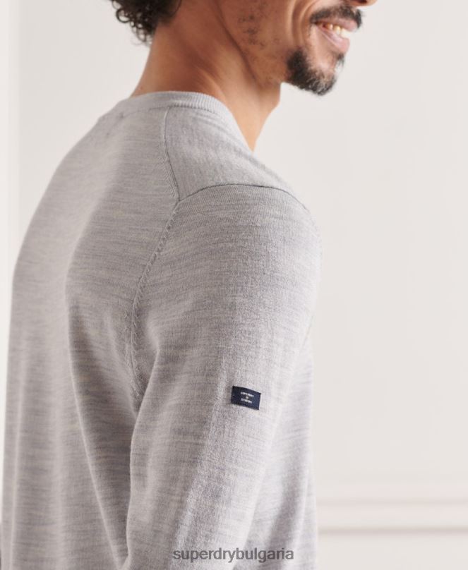 Superdry облекло N00H1319 сиво мъже мериносов пуловер с v-образно деколте