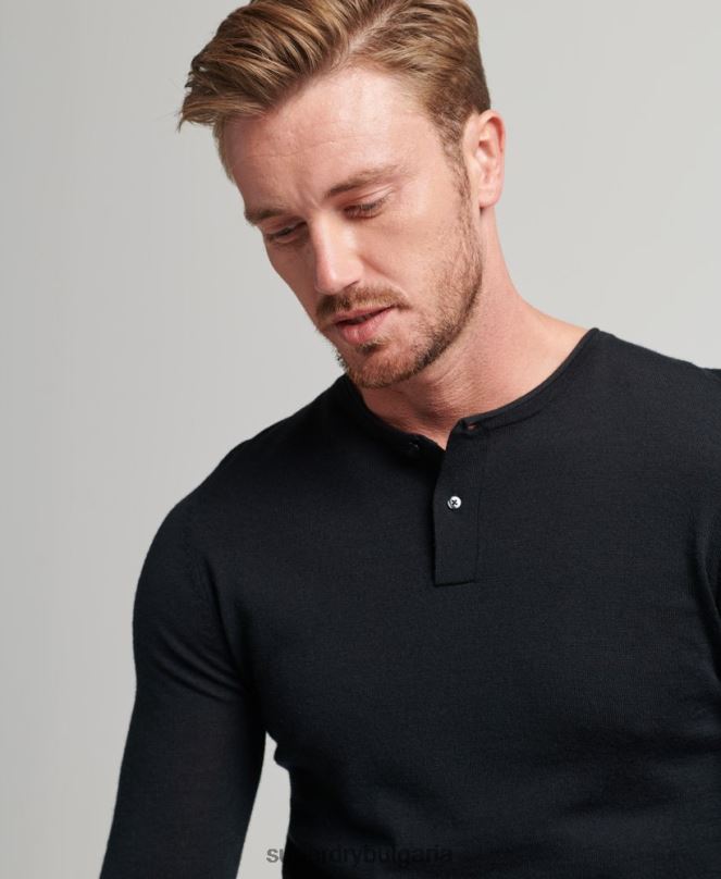 Superdry облекло N00H1534 черен мъже трикотажно горнище с кръгло деколте от мерино