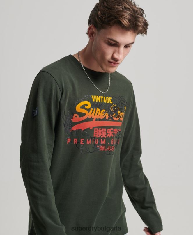 Superdry облекло N00H1563 зелено мъже горна част с ретро лого с дълъг ръкав