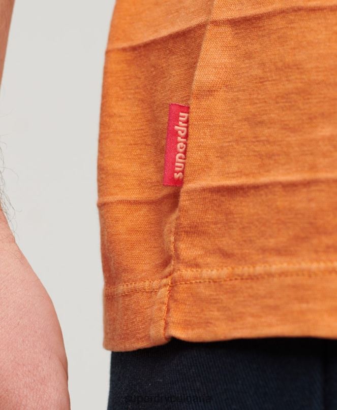 Superdry облекло N00H21 оранжево мъже тениска с ретро текстура от органичен памук