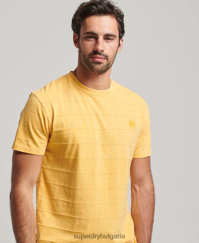 Superdry облекло N00H34 жълто мъже тениска с ретро текстура от органичен памук