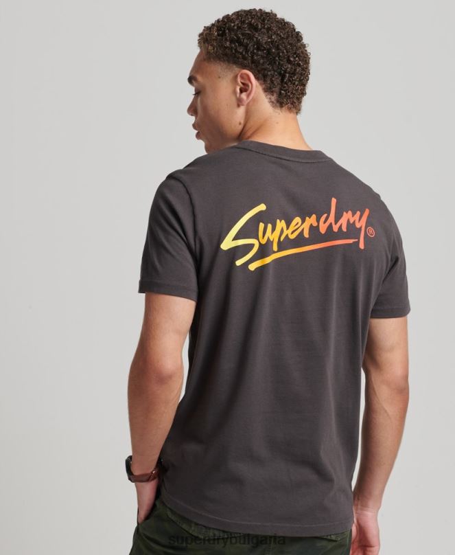 Superdry облекло N00H4794 кафяво мъже Тениска с лого на сценария на центъра на 80-те