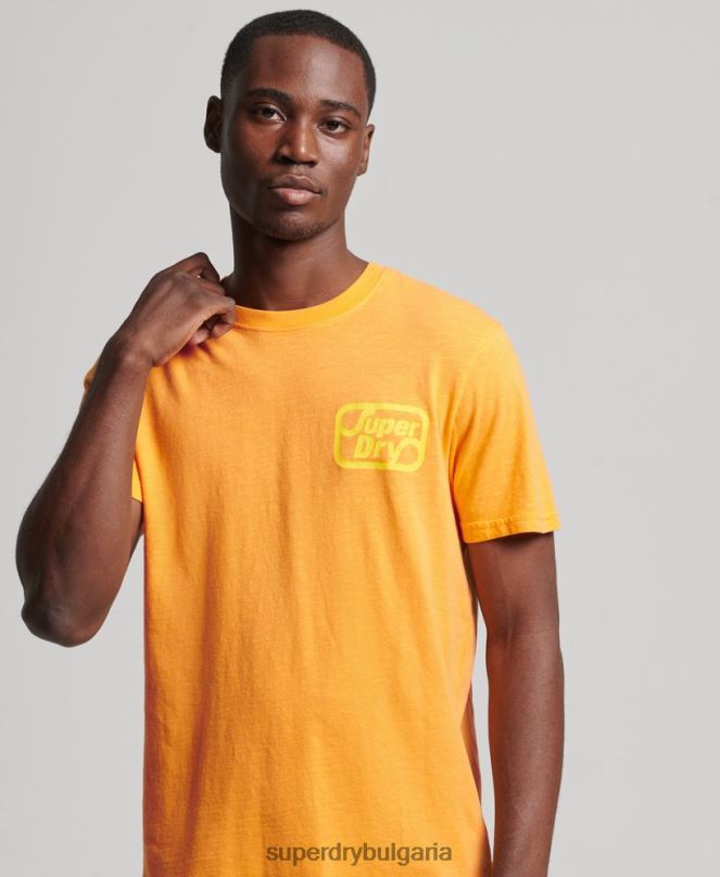 Superdry облекло N00H4796 оранжево мъже ретро марка неонова тениска