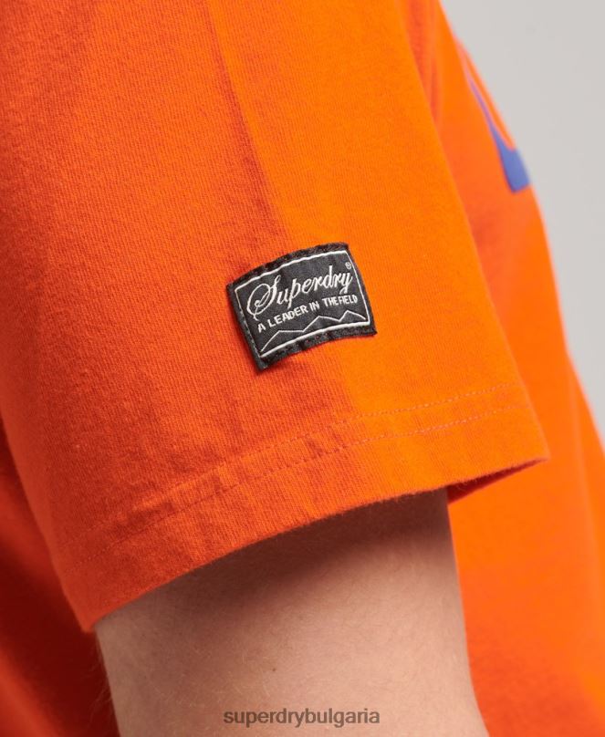 Superdry облекло N00H4804 оранжево мъже игра върху тениска с лого на 90-те