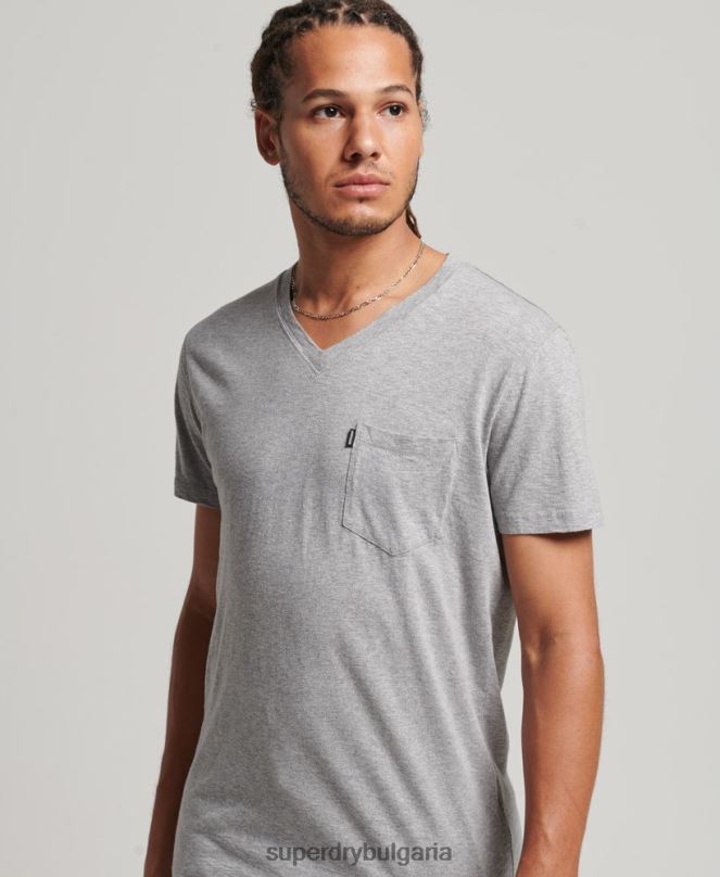 Superdry облекло N00H4885 светло сив мъже тениска с джоб с v-образно деколте и органичен памук