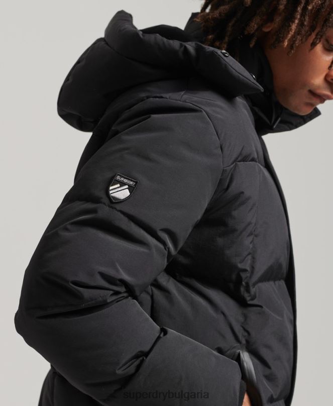 Superdry облекло N00H1000 черен мъже пухено яке с юрган с качулка