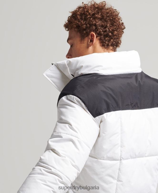 Superdry облекло N00H1054 бяло мъже пухено яке с юрган с качулка