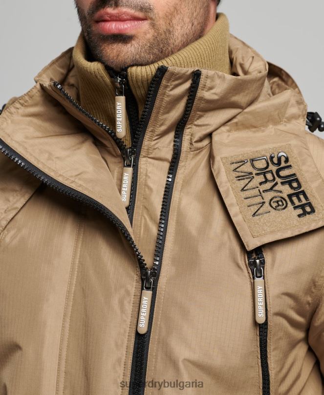Superdry облекло N00H1111 кафяво мъже горско яке с ветровка