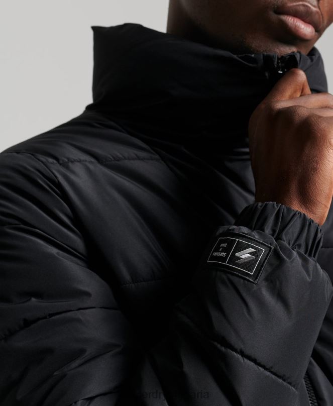 Superdry облекло N00H1140 черен мъже спортно пухено яке без качулка