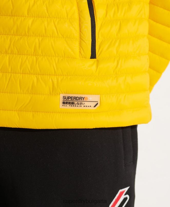 Superdry облекло N00H1161 жълто мъже микро юрган Packaway Fuji яке