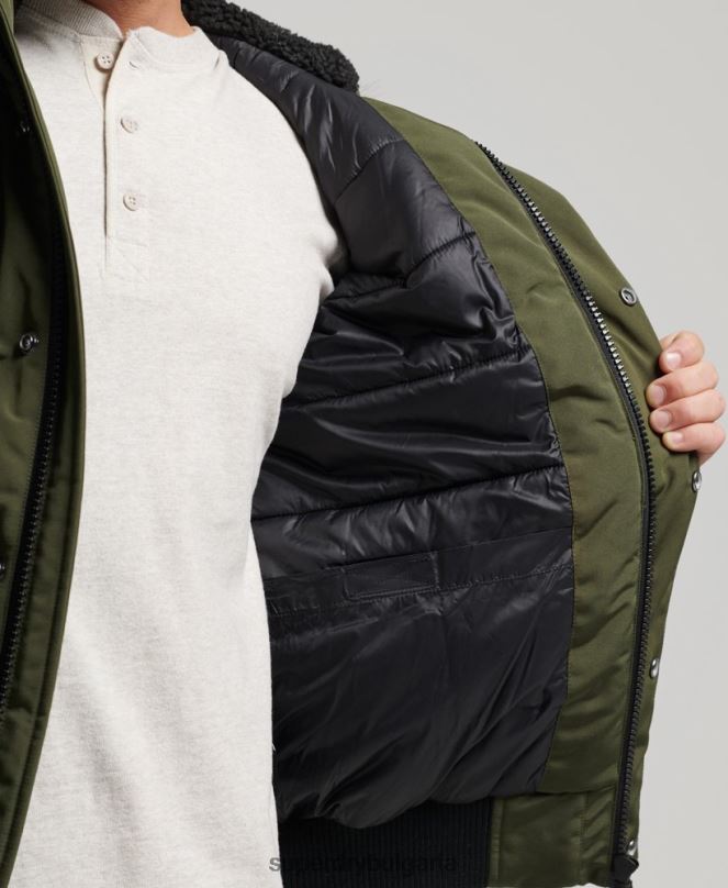 Superdry облекло N00H4497 зелено мъже бомбър яке Everest