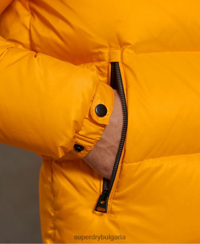 Superdry облекло N00H4507 жълто мъже пухено яке със спортен код