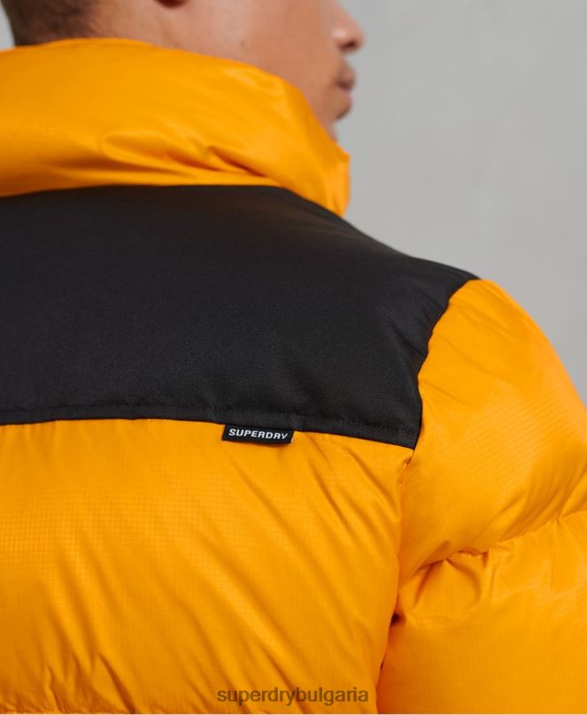Superdry облекло N00H4507 жълто мъже пухено яке със спортен код