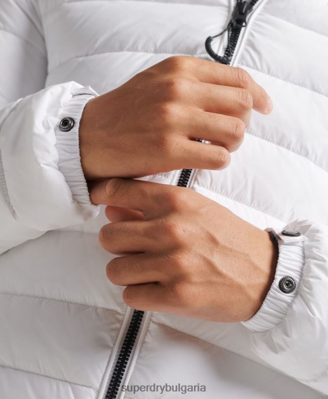 Superdry облекло N00H4695 бяло мъже яке с класическо лого