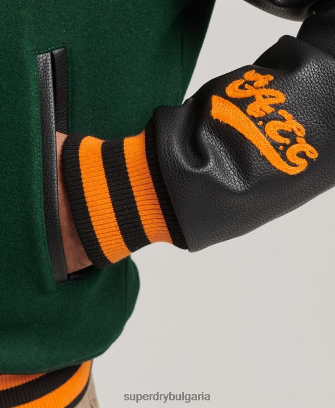Superdry облекло N00H933 зелено мъже яке тип бомбър с кръпка на колеж