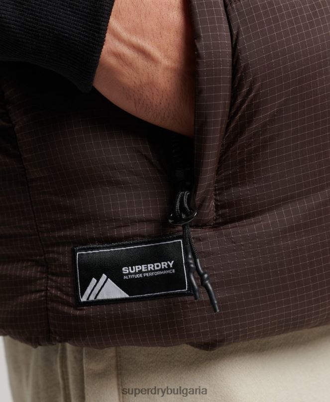 Superdry облекло N00H958 кафяво мъже жилетка с кратка подплата