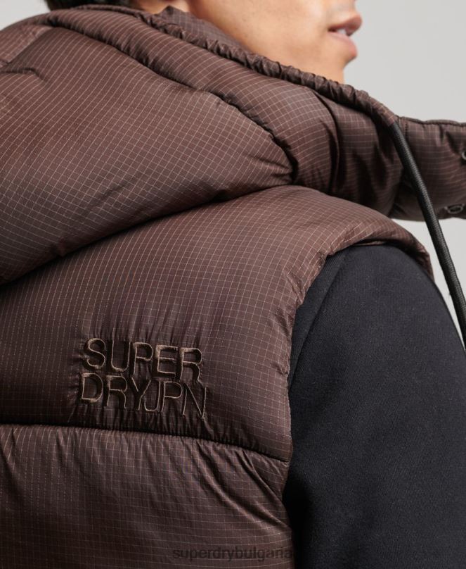 Superdry облекло N00H958 кафяво мъже жилетка с кратка подплата
