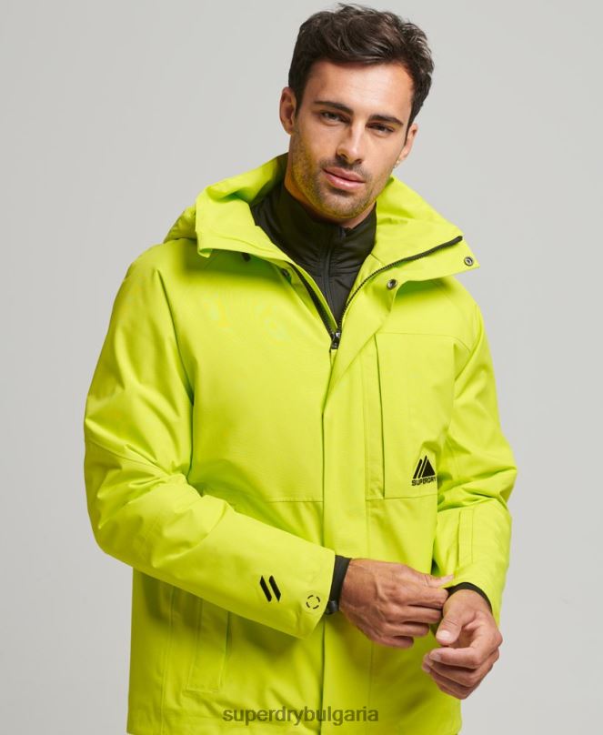 Superdry облекло N00H977 жълто мъже снежно ултра яке