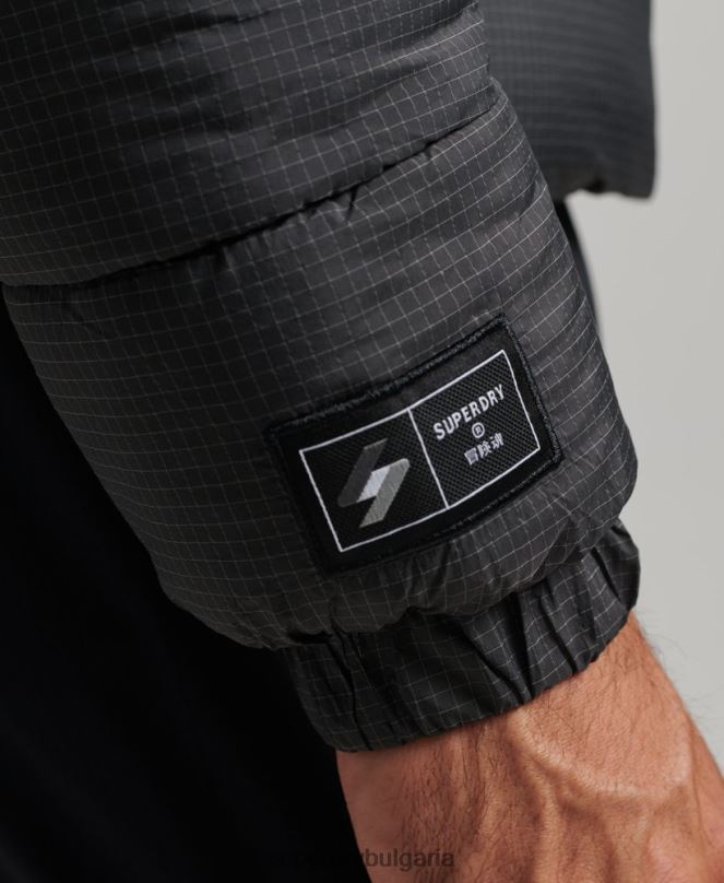 Superdry облекло N00H997 черен мъже спортно пухено яке без качулка